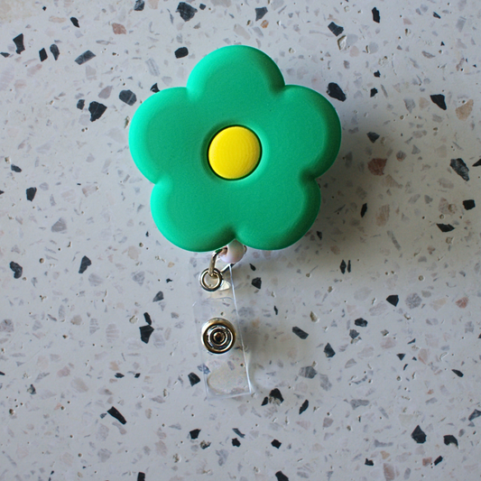 Green Daisy Badge Reel